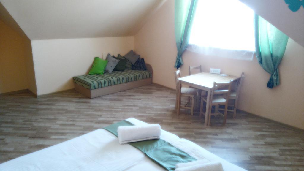 Arsenal Hotel Daugavpils Luaran gambar